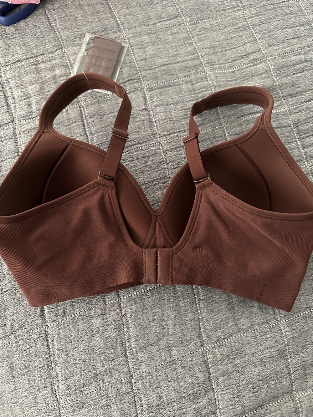 NWT Underoutfit Seamless Molded Cup Bra - Brown - Picture 2 of 7